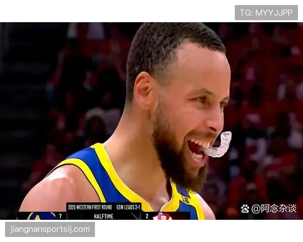 库里三分高效砍下30分，拉开与哈登得分差距