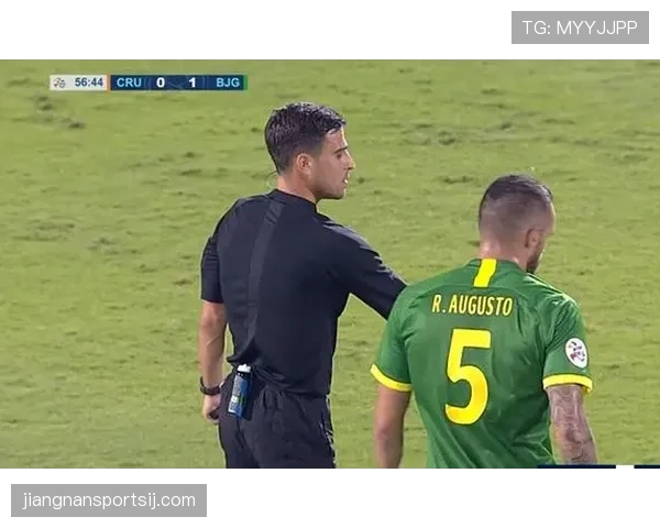 裁判坠球判罚标准拆解，哪些情况会影响比赛进行？